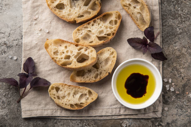 An Easy Guide to Making Bread with Oil and Vinegar &ndash; Olivebox