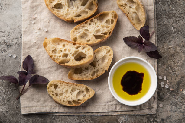 An Easy Guide to Making Bread with Oil and Vinegar