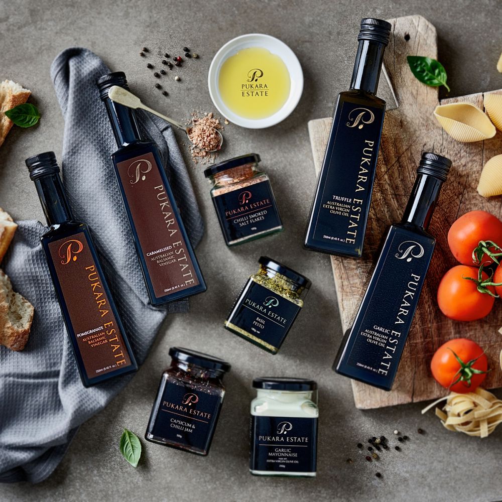 Pukara Estate Gift Hamper - Deluxe Wicker